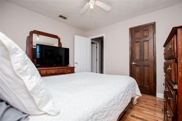 4049 Roy Court, Douglasville, GA 30135