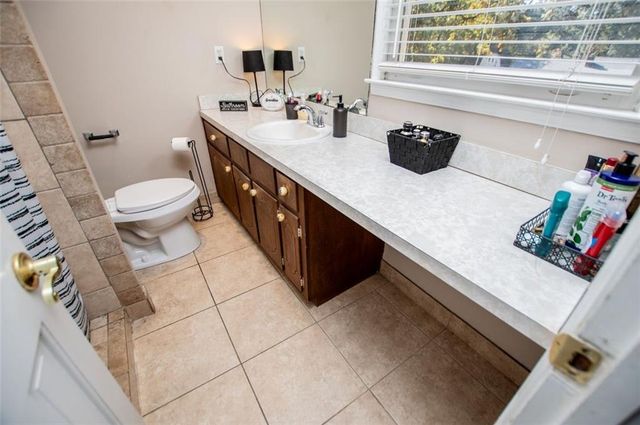 4049 Roy Court, Douglasville, GA 30135