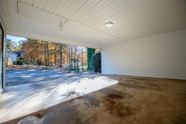 4049 Roy Court, Douglasville, GA 30135