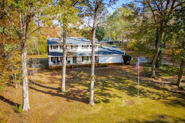 4049 Roy Court, Douglasville, GA 30135