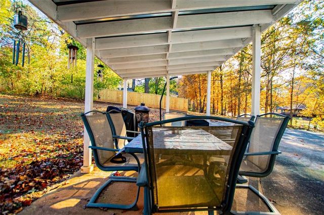 4049 Roy Court, Douglasville, GA 30135