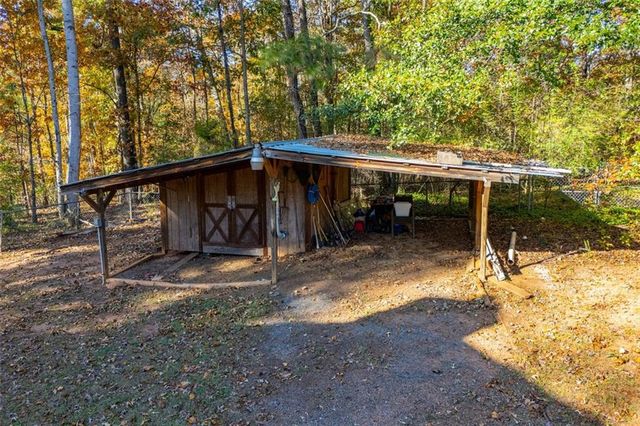 4049 Roy Court, Douglasville, GA 30135