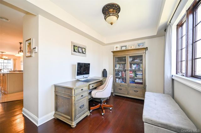 4940 169th Street, Flushing, NY 11365