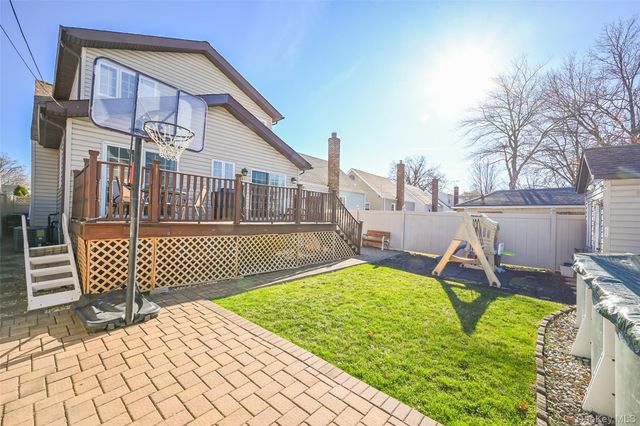 4940 169th Street, Flushing, NY 11365