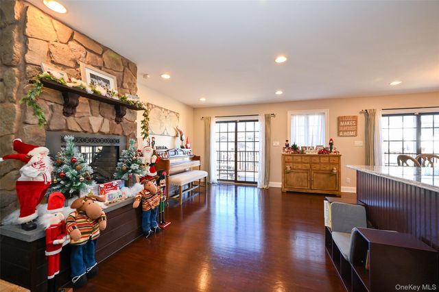 4940 169th Street, Flushing, NY 11365