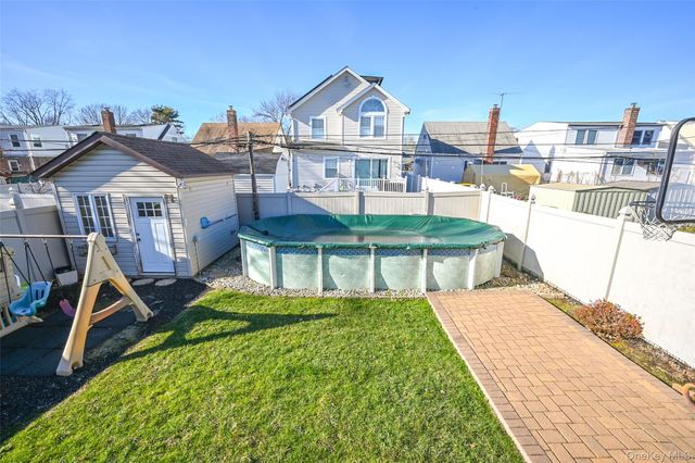 4940 169th Street, Flushing, NY 11365