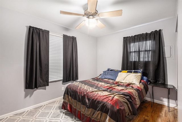 1915 Kregel Avenue, Muskegon, MI 49442