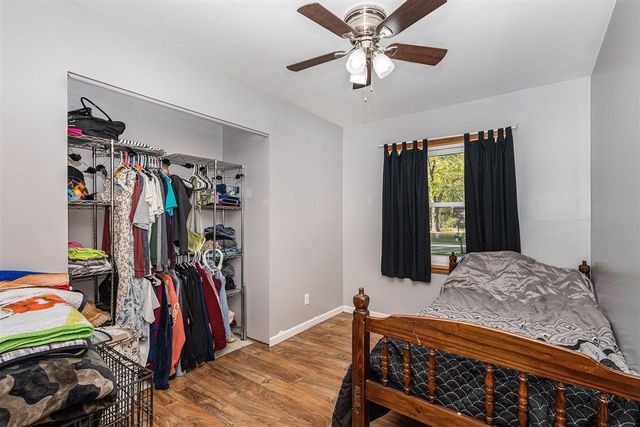 1915 Kregel Avenue, Muskegon, MI 49442