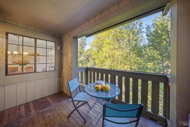 166 Pelican Ln, Novato, CA 94949