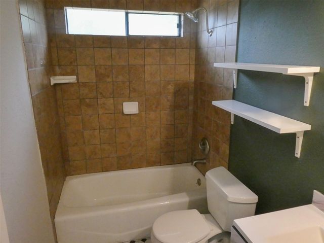 701 GREENWICH PL, Round Rock, TX 78664