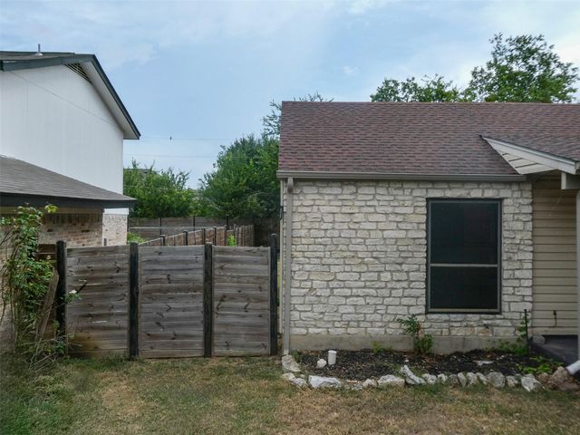 701 GREENWICH PL, Round Rock, TX 78664
