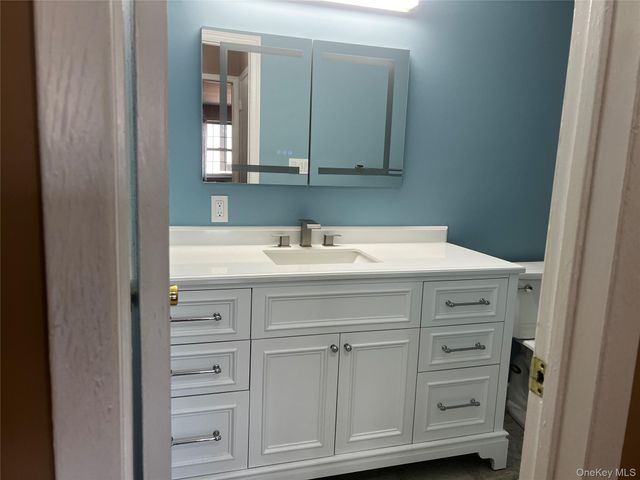 1840 Crompond Road 7C6, Peekskill, NY 10566