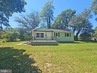 515 EDWARD LN, Vineland, NJ 08360