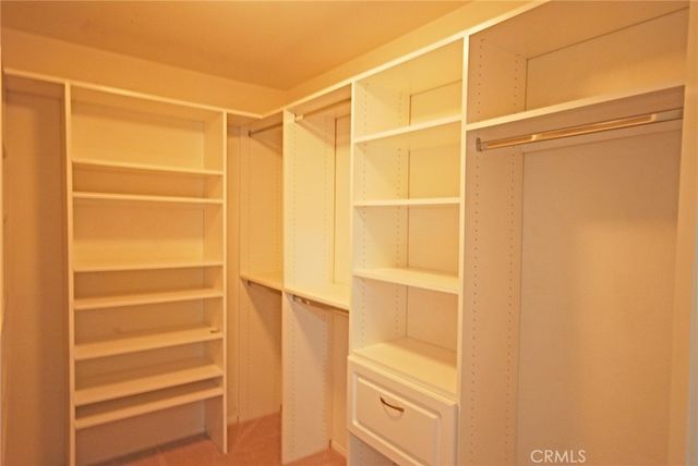 25381 Playa Serena, Valencia, CA 91381