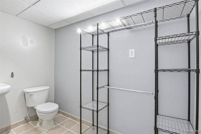 22852 Woodcreek Drive, Taylor, MI 48180