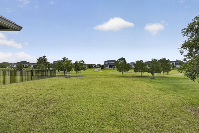 1510 Heron Nook Road, Loxahatchee, FL 33470