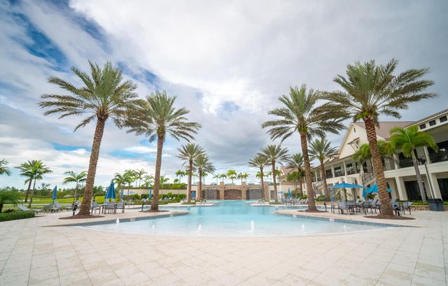 1510 Heron Nook Road, Loxahatchee, FL 33470