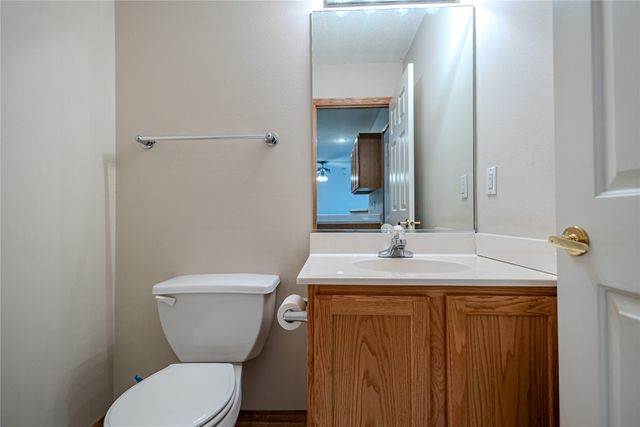 7425 Wistful Vista Drive 202, West Des Moines, IA 50266