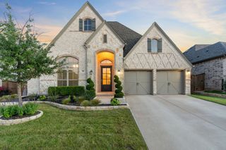 908 Quail Hollow Avenue, Denton, TX 76210