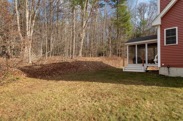 85 Priest Road, Nottingham, NH 03290