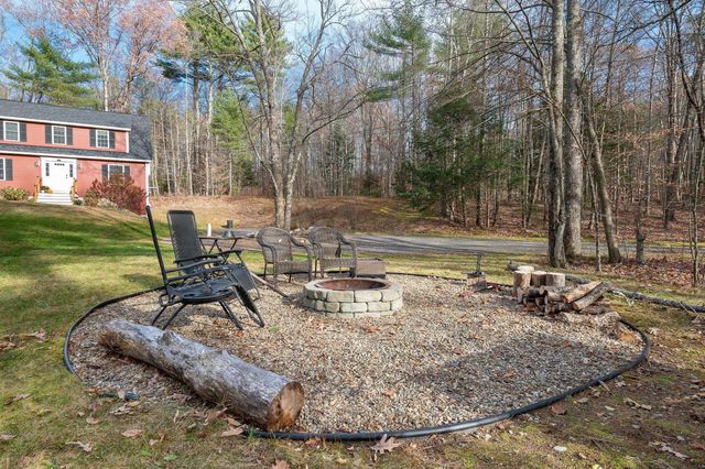 85 Priest Road, Nottingham, NH 03290