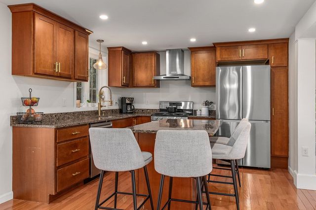 85 Priest Road, Nottingham, NH 03290