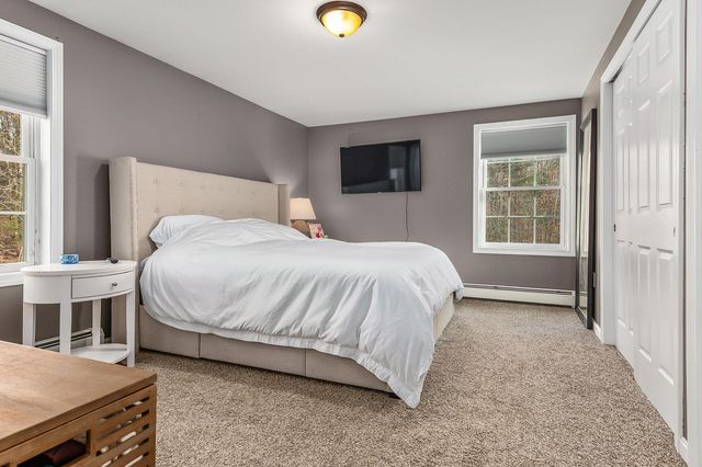 85 Priest Road, Nottingham, NH 03290