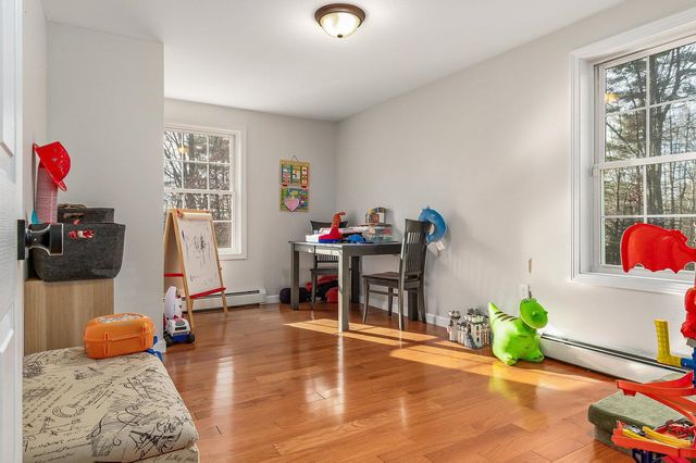 85 Priest Road, Nottingham, NH 03290