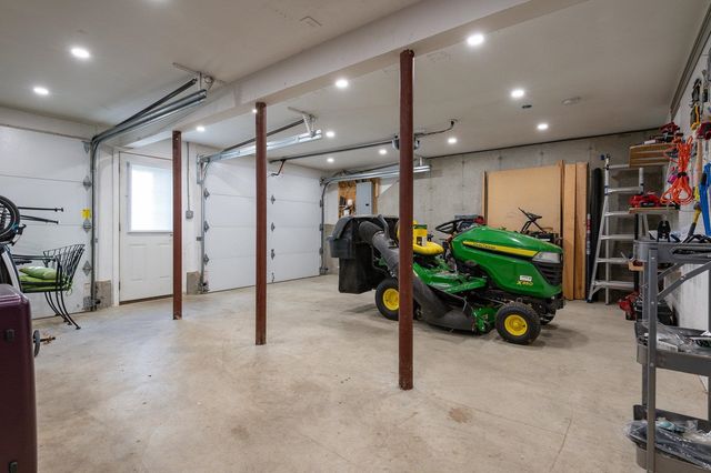 85 Priest Road, Nottingham, NH 03290