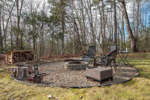 85 Priest Road, Nottingham, NH 03290