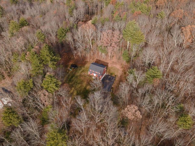 85 Priest Road, Nottingham, NH 03290