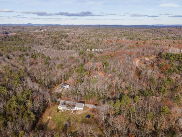 85 Priest Road, Nottingham, NH 03290