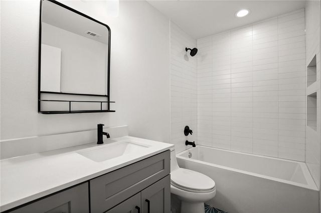 1128 Gardner RD B, Austin, TX 78721