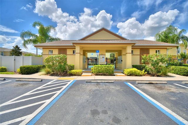 4086 WINDING VINE, Lakeland, FL 33812
