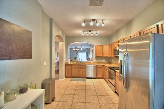4086 WINDING VINE, Lakeland, FL 33812