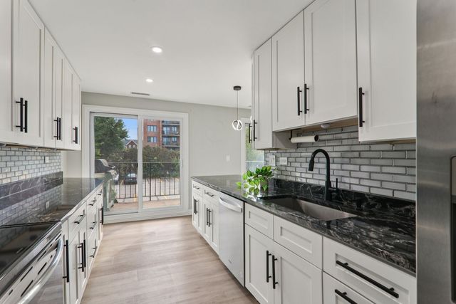 8650 Ferris Avenue 203, Morton Grove, IL 60053