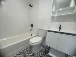 506 Beach 69th St, Arverne, NY 11692