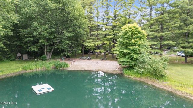 7402 Berridge Road, Whitehouse, OH 43571