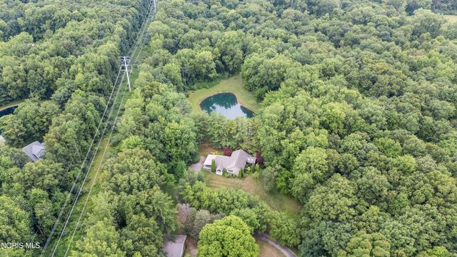 7402 Berridge Road, Whitehouse, OH 43571