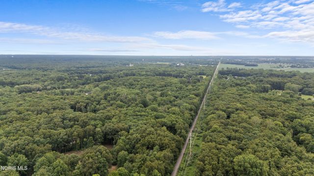 7402 Berridge Road, Whitehouse, OH 43571