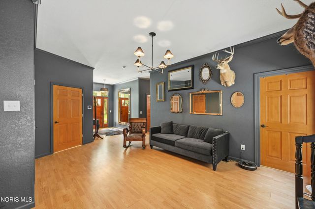 7402 Berridge Road, Whitehouse, OH 43571