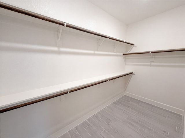 612 Wood Brook Lane, Burleson, TX 76028