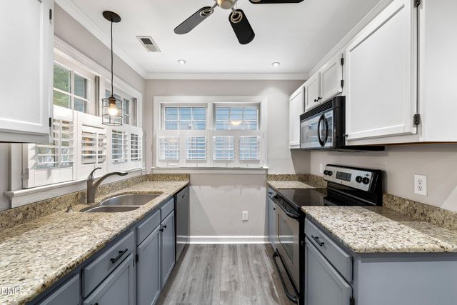 102 Westview Cove Lane, Cary, NC 27513