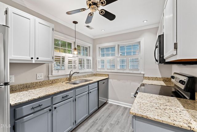 102 Westview Cove Lane, Cary, NC 27513