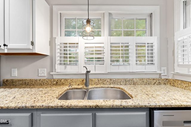 102 Westview Cove Lane, Cary, NC 27513