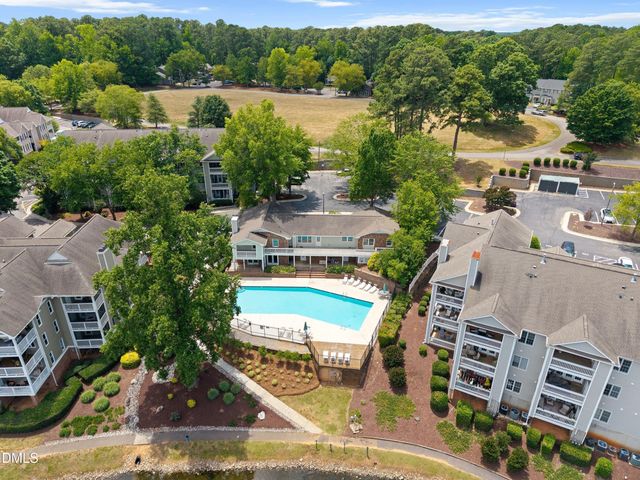102 Westview Cove Lane, Cary, NC 27513