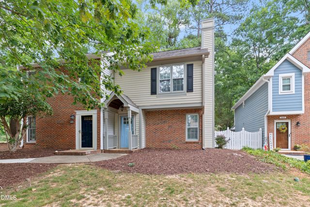 102 Westview Cove Lane, Cary, NC 27513