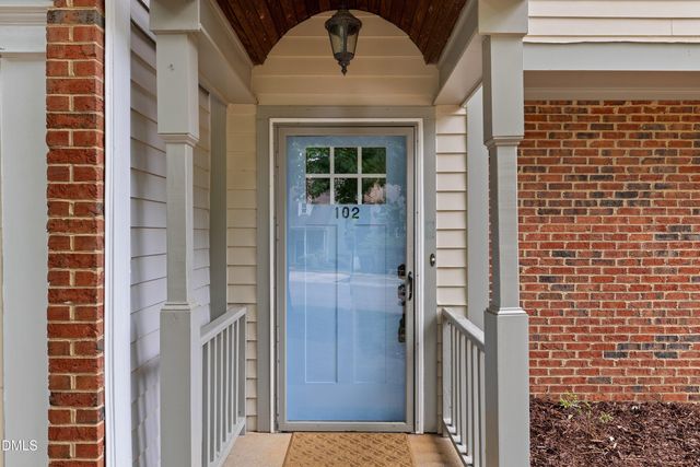 102 Westview Cove Lane, Cary, NC 27513