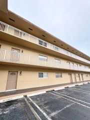 5011 W Oakland Park Boulevard 310, Lauderdale Lakes, FL 33313