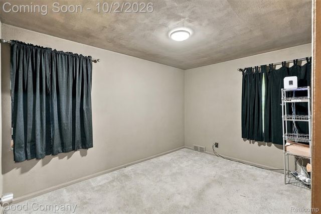 18307 Mark Twain Street, Detroit, MI 48235